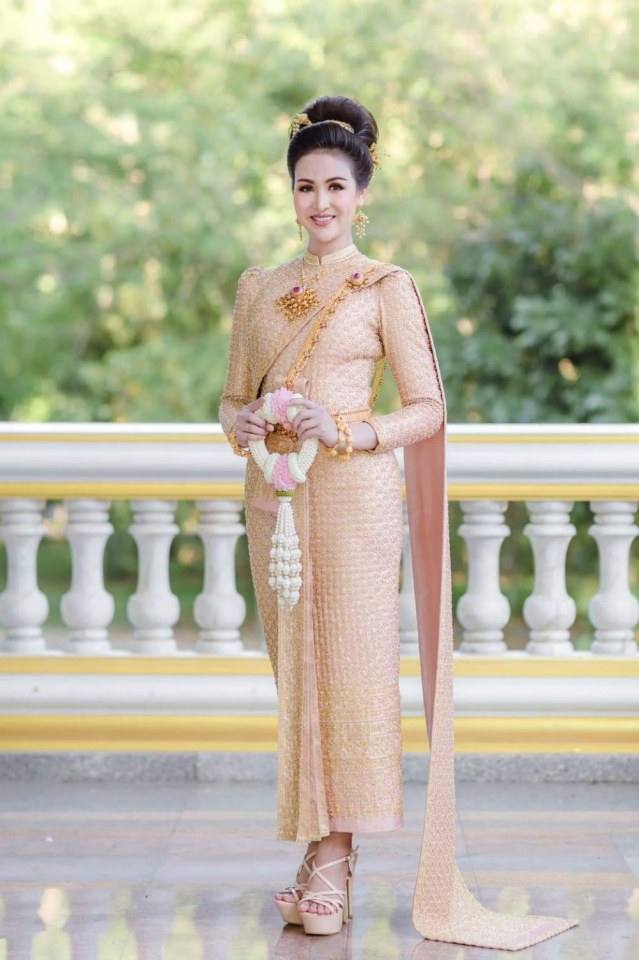 THAI DRESS | ชุดไทยศิวาลัย, Thailand.