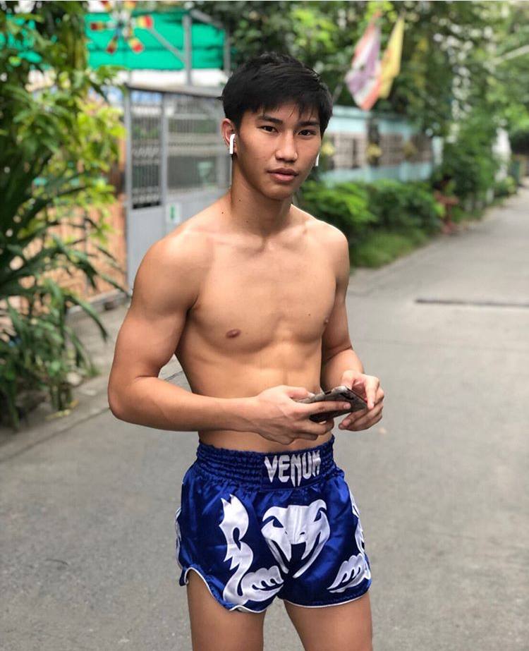 นักมวยยั่วๆ no.1