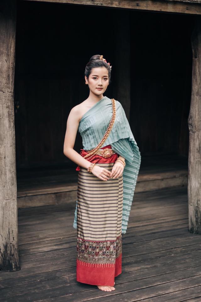 Tai Yuan ethnic | Lanna traditional costume, Thailand
