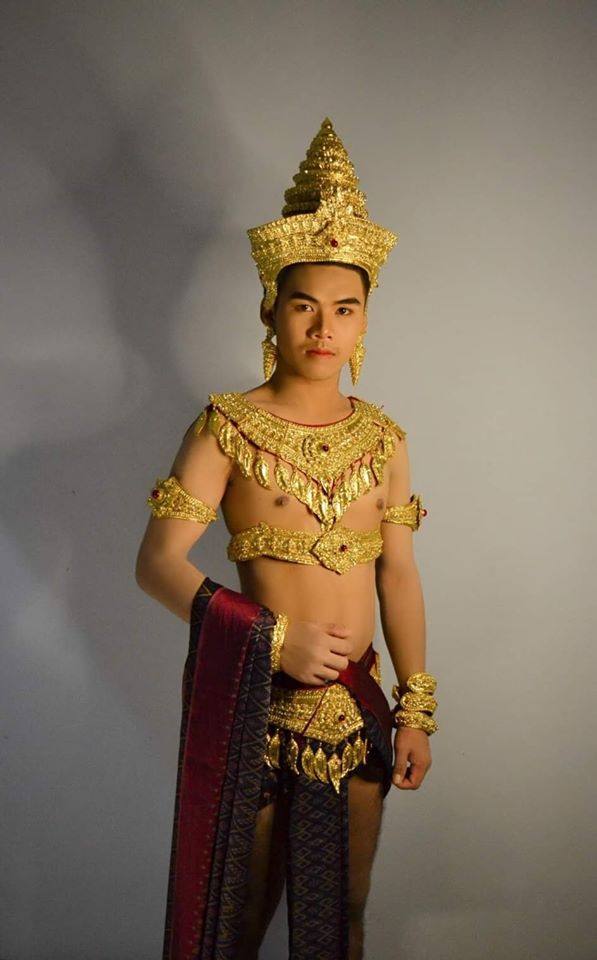 Thai Guy in Lavo kingdom costume | Thailand