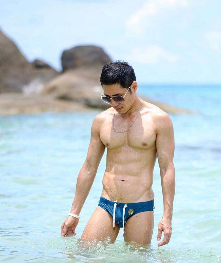 ขอซบ อก พี่ได้ไหม...^2^
