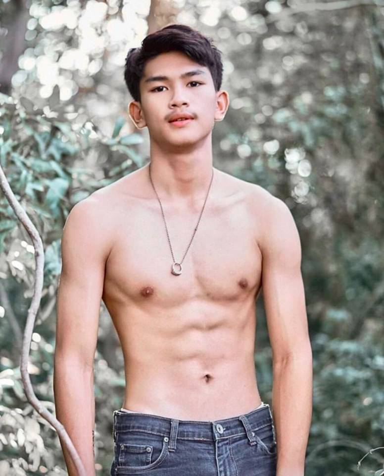 รับน้อง..