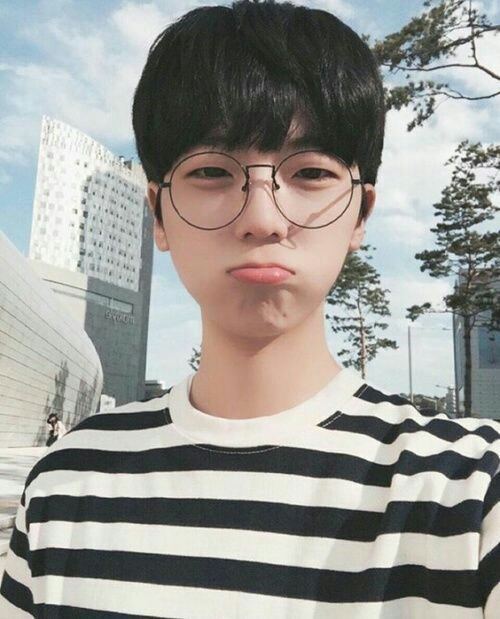 รูปบอทชาย