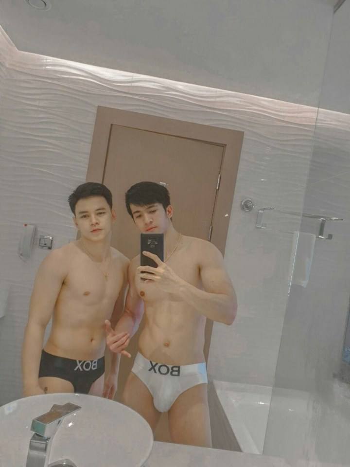 ถอดโชว์ประปราย /60/