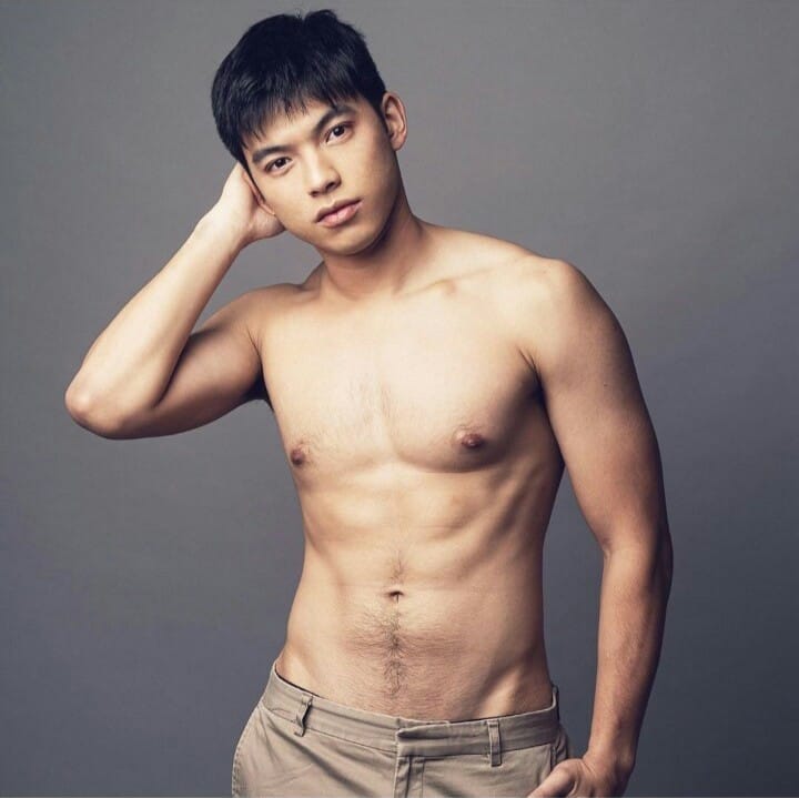 ถอดโชว์ประปราย /62/