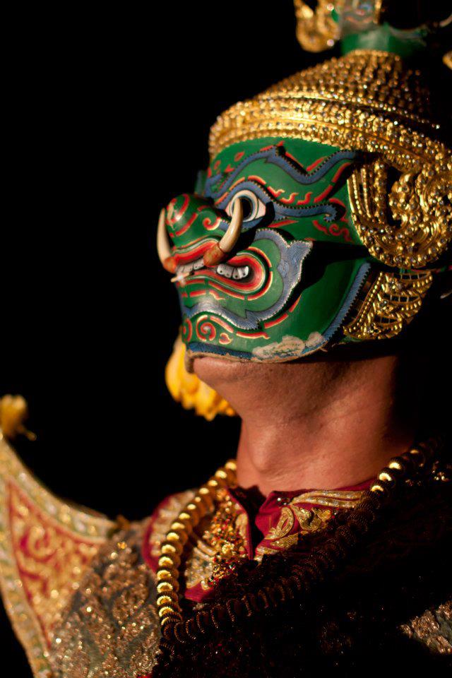 Khon "จองถนน" masked dance drama in Thailand