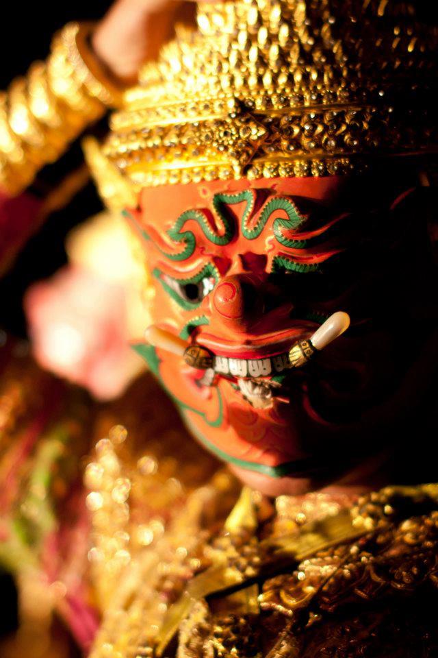Khon "จองถนน" masked dance drama in Thailand