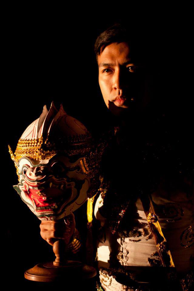 Khon "จองถนน" masked dance drama in Thailand