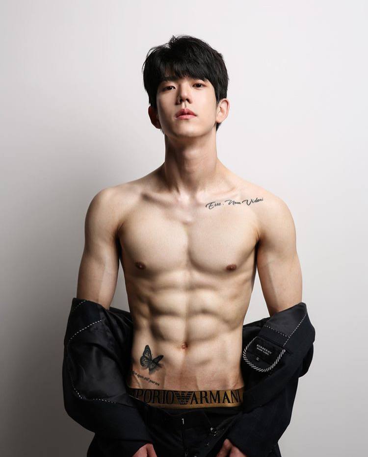หุ่นดีมีมากมาย