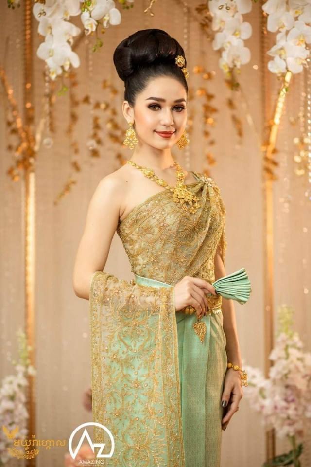 Thai Dress: Thai costume | ชุดไทย