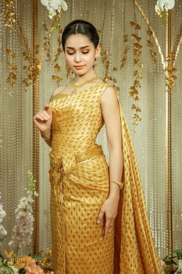 Thai Dress: Thai costume | ชุดไทย