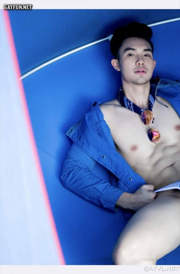 trainude.ดอท.คอม&bull;อุ๊บส์พูดถึงก็มา..โฮ่งๆ