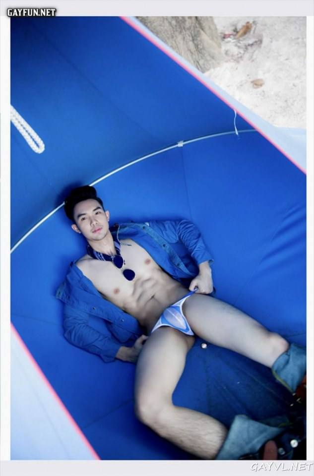 trainude.ดอท.คอม&bull;อุ๊บส์พูดถึงก็มา..โฮ่งๆ