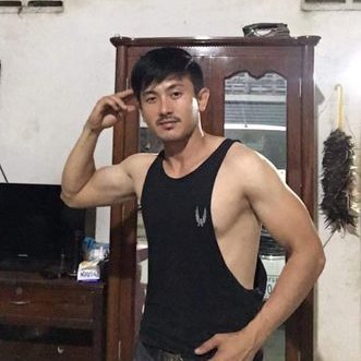 น้องเขารบเร้า..เลยพาไปเอาขลุ่ยให้เขาเป่าซักหน่อย