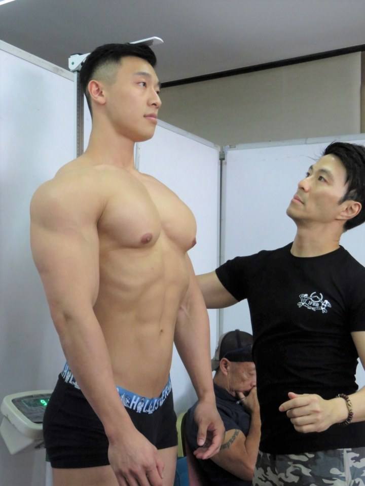 ฟิตเปรี๊ยะ ที่แปดสิบหก