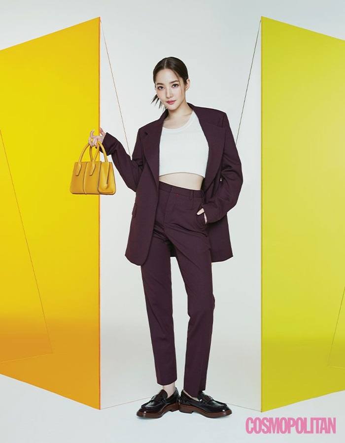 Min Young @ Cosmopolitan Korea July 2020