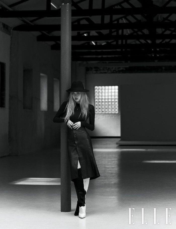 (BLACKPINK) Ros&eacute; @ Elle Korea July 2020