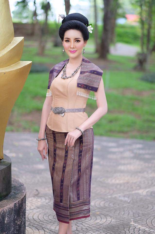 Thailand 🇹🇭 | Thai Traditional Dress