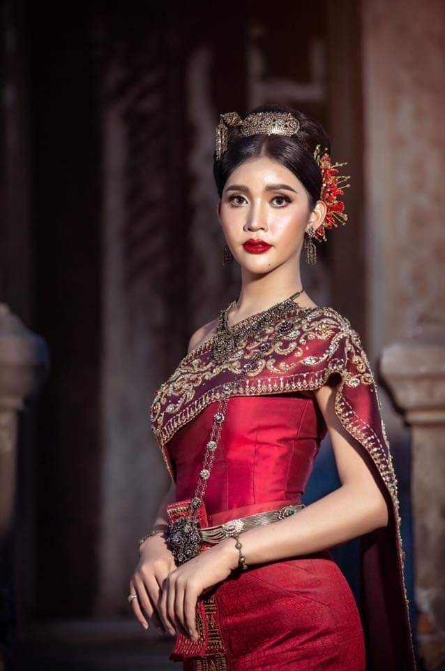 Thailand 🇹🇭 | Thai Traditional Dress