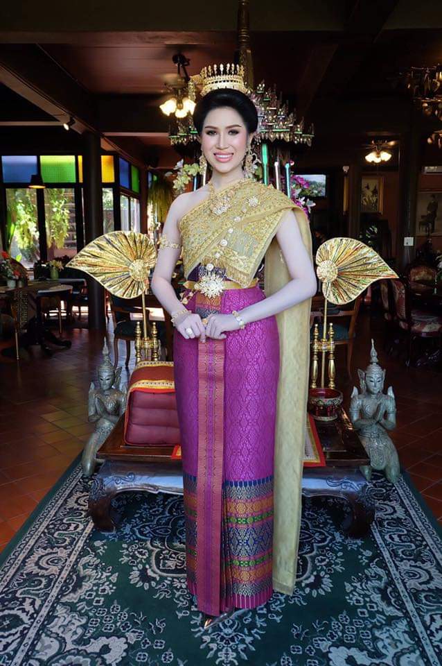 Thailand 🇹🇭 | Thai Traditional Dress