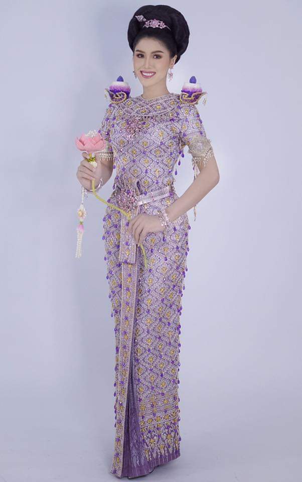 Thailand 🇹🇭 | Thai Traditional Dress