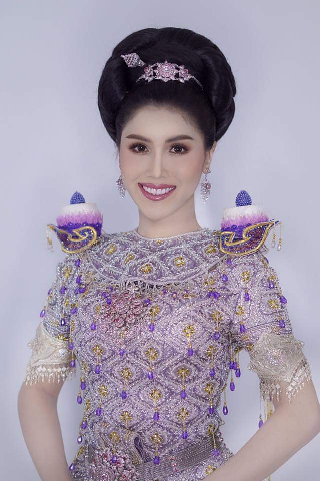 Thailand 🇹🇭 | Thai Traditional Dress