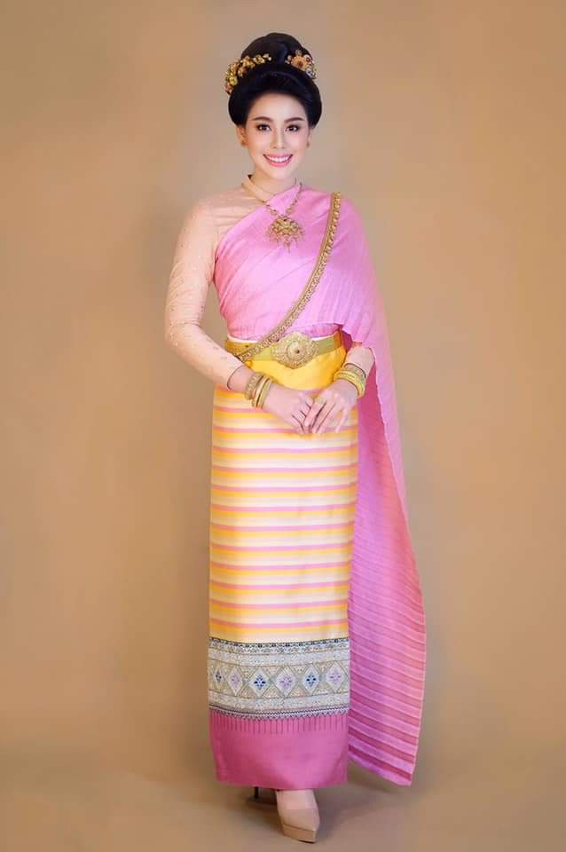 Thailand 🇹🇭 | Thai Traditional Dress