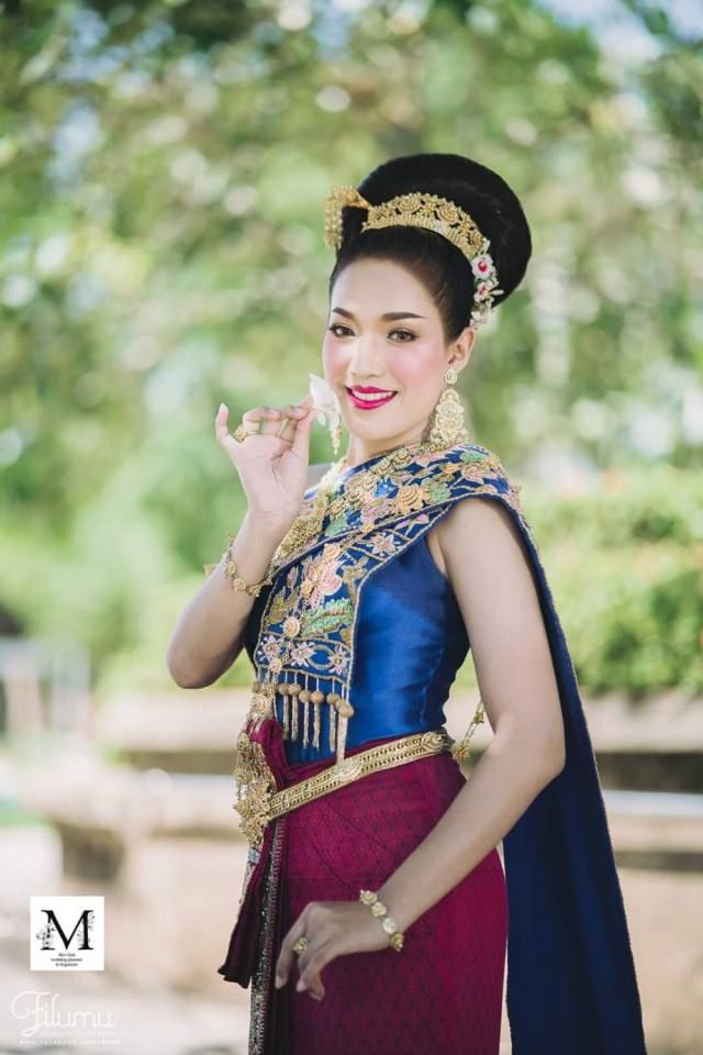 Thailand 🇹🇭 | Thai Traditional Dress
