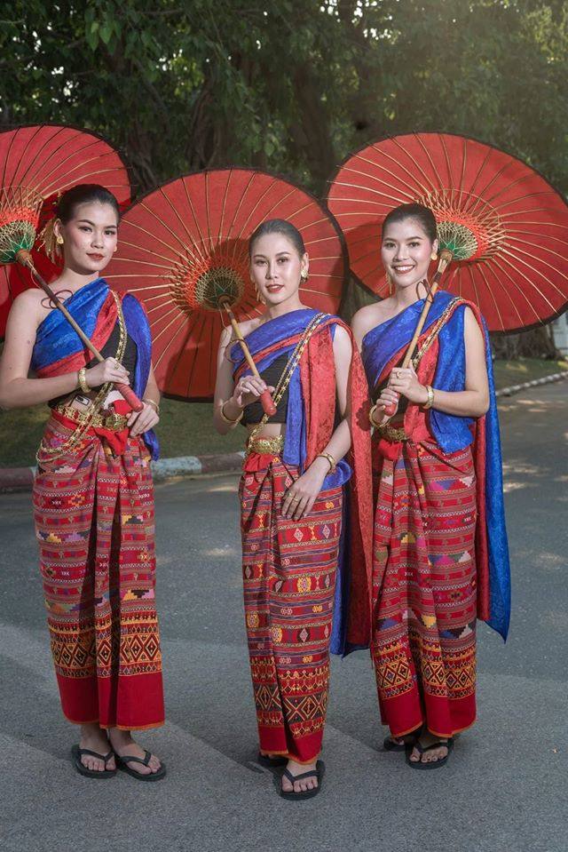 Thailand 🇹🇭 | ล้านนา, Lanna traditional costume