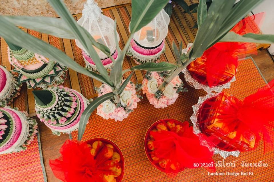ชุดแต่งงานพื้นเมืองอีสาน (งานกินดอง) | Thailand