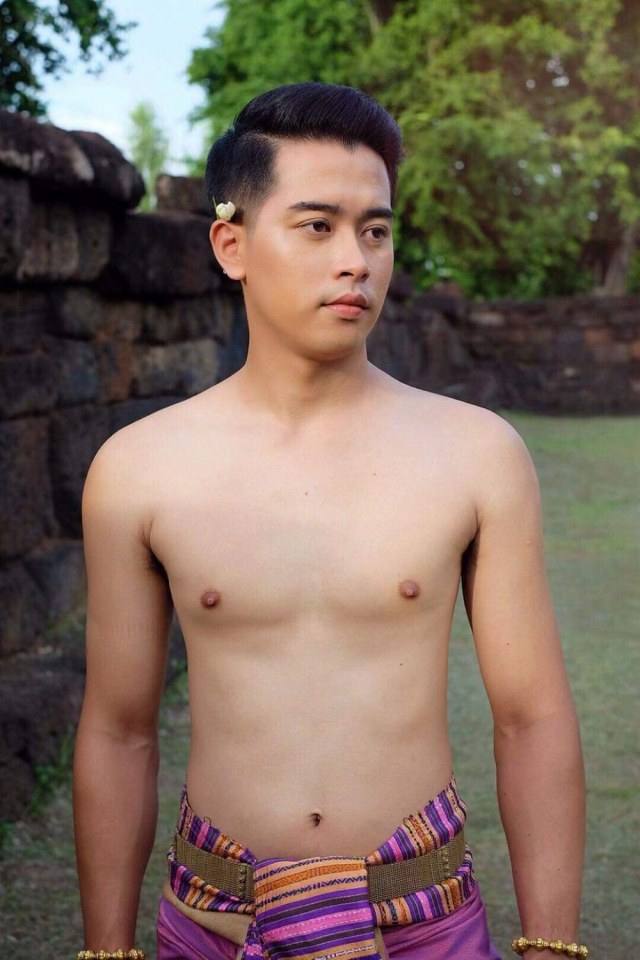 Thailand 🇹🇭 | Isan ancient costume
