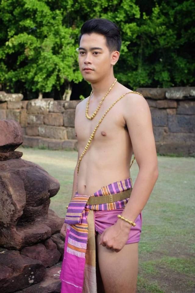 Thailand 🇹🇭 | Isan ancient costume