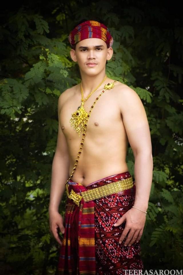 Thailand 🇹🇭 | Isan ancient costume