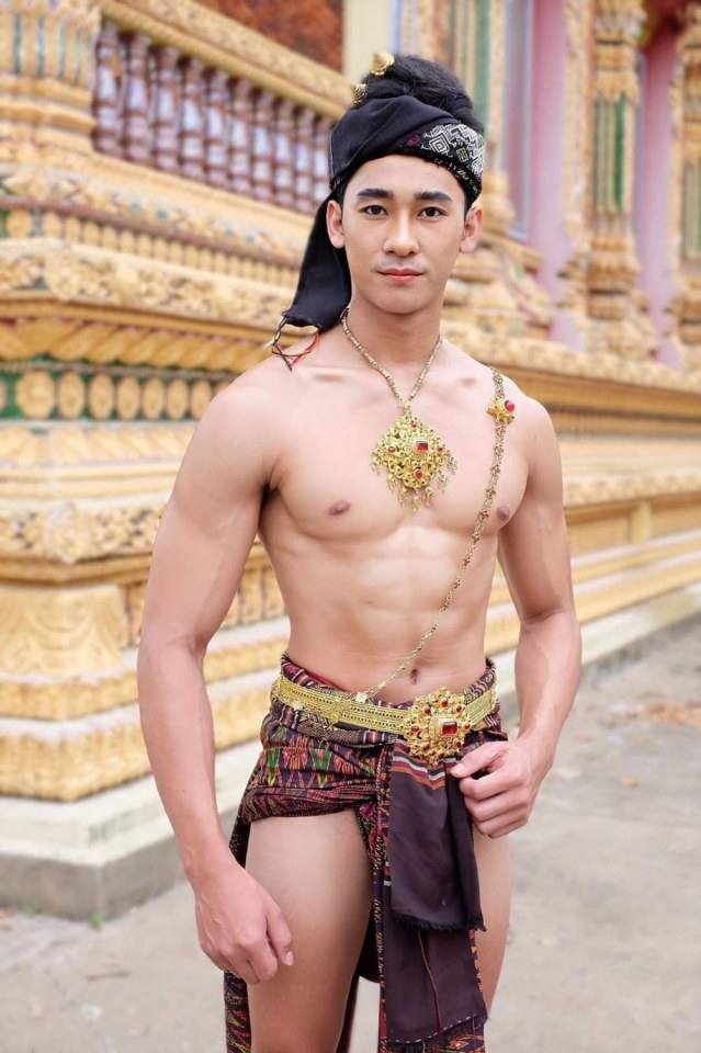 Thailand 🇹🇭 | Isan ancient costume
