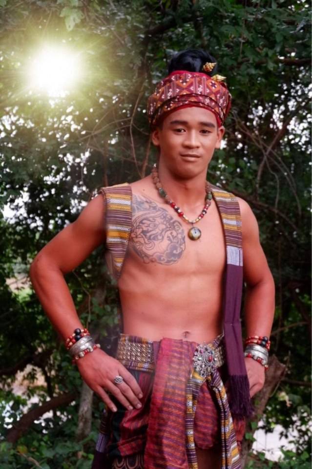 Thailand 🇹🇭 | Isan ancient costume