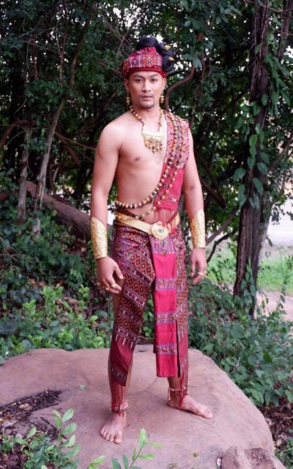 Thailand 🇹🇭 | Isan ancient costume