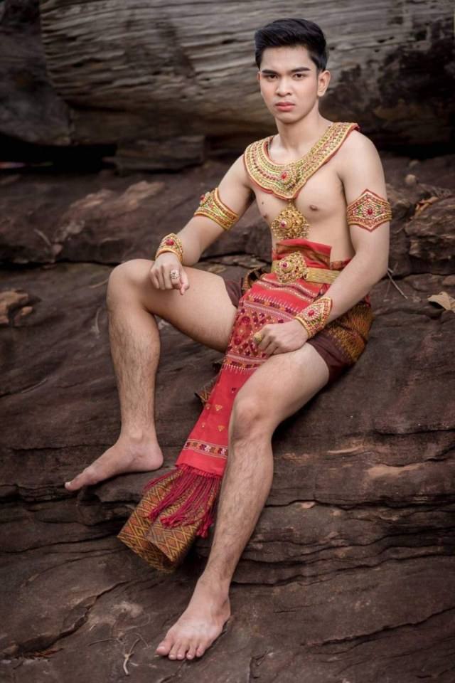 Thailand 🇹🇭 | Isan ancient costume
