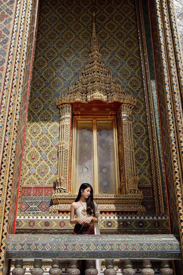 Thailand 🇹🇭 | Thai dress at Wat Ratchabophit