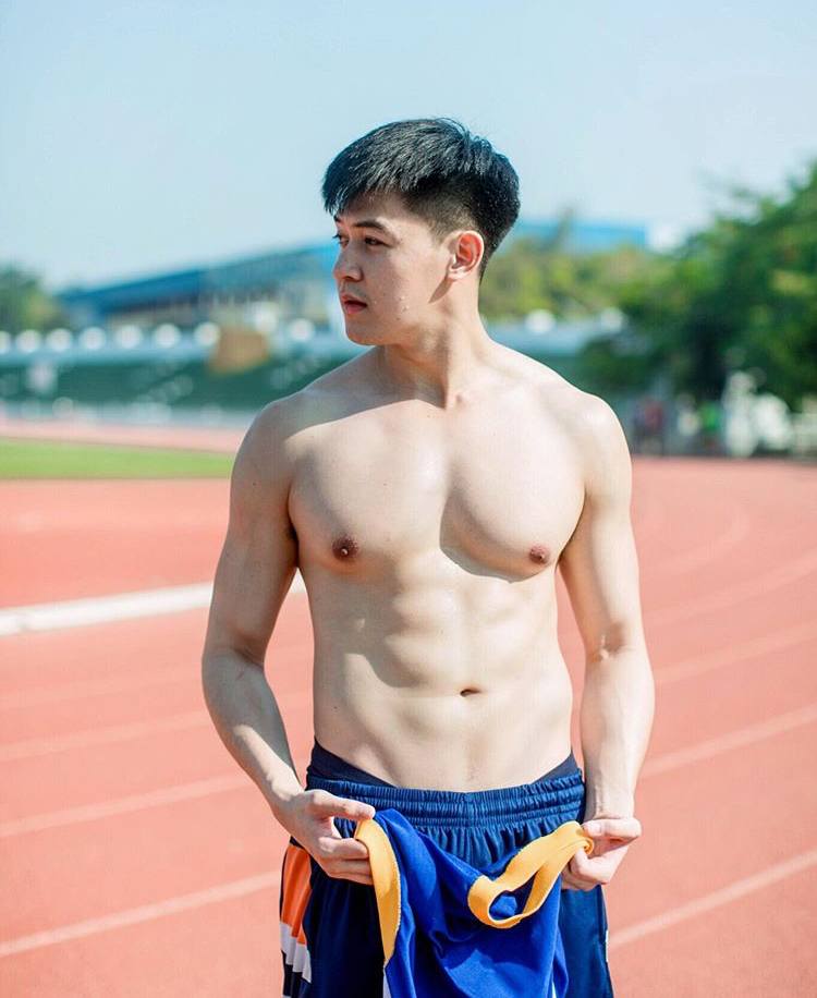 ฉันรักเขา >1