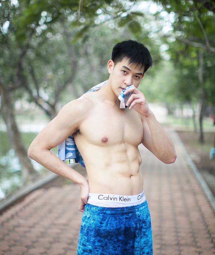 ฉันรักเขา >1