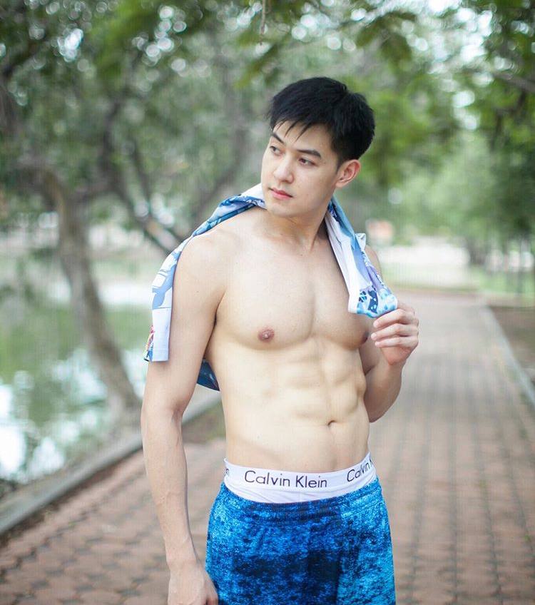 ฉันรักเขา >1