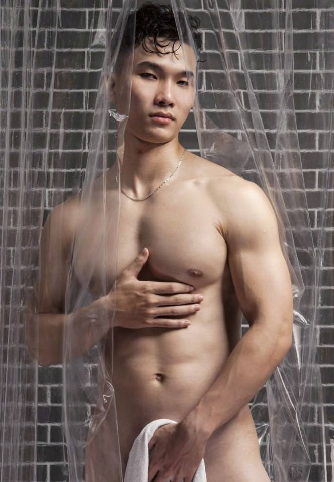 ร่างกายเปลือยเปล่าตอนที่ไม่สวมใส่อะไร&bull;มันช่างน่า...ซะจริงๆ