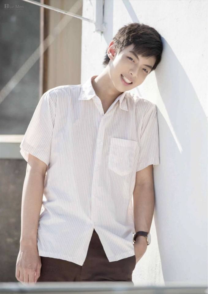 หนุ่มหล่อขึ้นปก 770