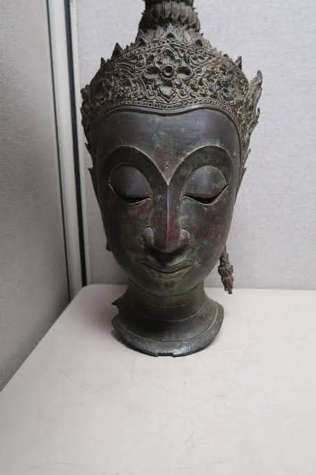 The crowns of Ayutthaya period in 15th -16th century, Thailand.🇹🇭