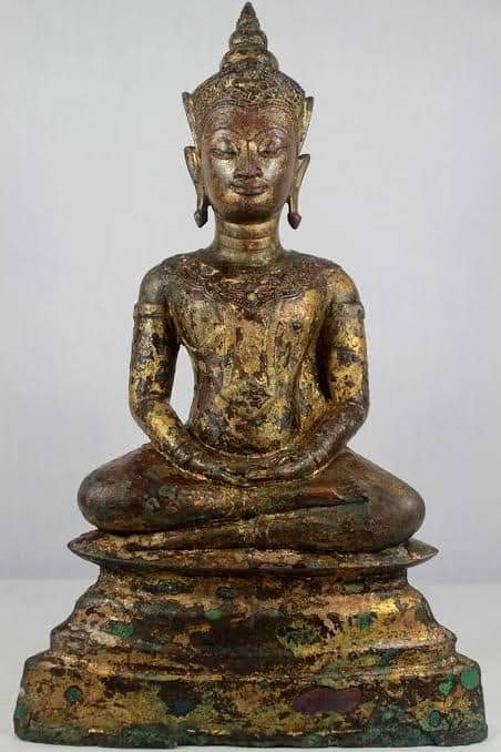 The crowns of Ayutthaya period in 15th -16th century, Thailand.🇹🇭