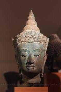 The crowns of Ayutthaya period in 15th -16th century, Thailand.🇹🇭