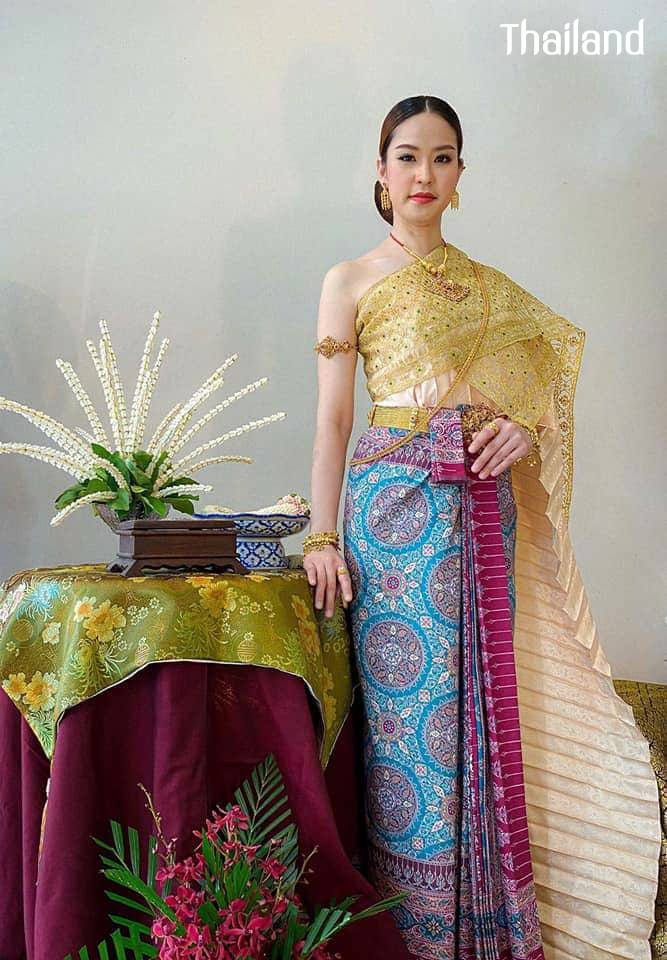 THAI DRESS, ชุดไทย | Thailand 🇹🇭