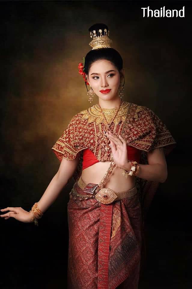 THAI DRESS, ชุดไทย | Thailand 🇹🇭