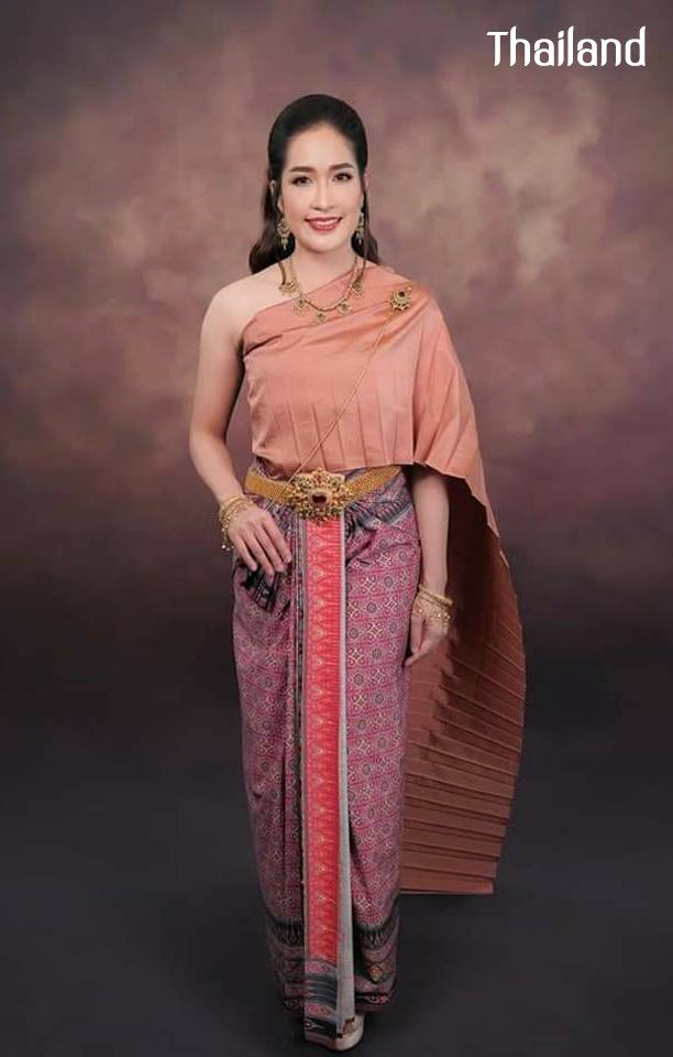 THAI DRESS, ชุดไทย | Thailand 🇹🇭