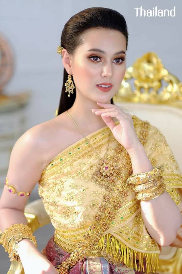 THAI DRESS, ชุดไทย | Thailand 🇹🇭